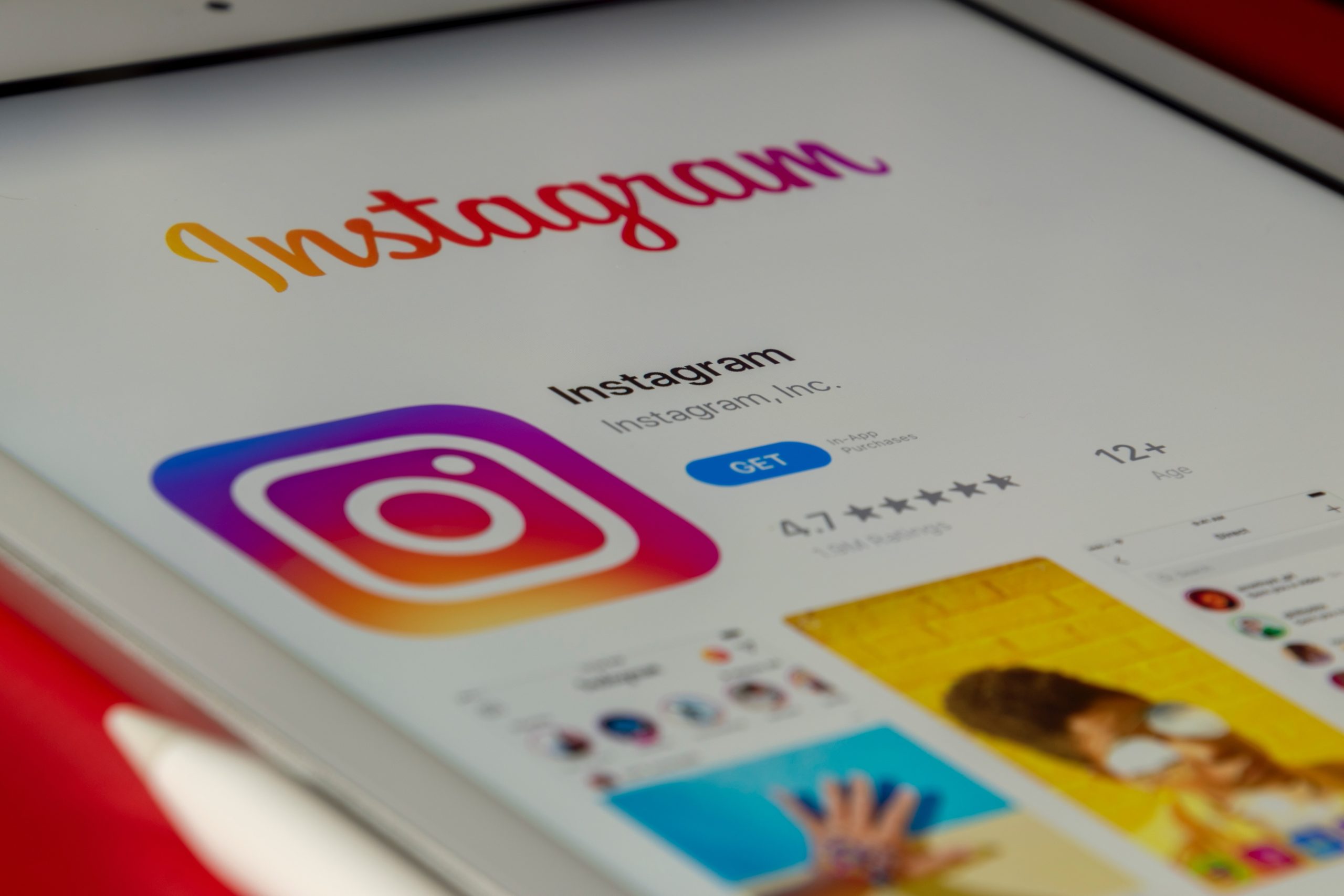 Instagram広告