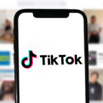 TikTok運用とは？最新トレンドを踏まえたコツや成果につなげる戦略、成功事例を徹底解説